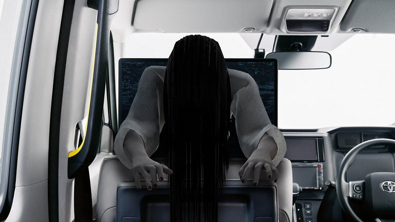 Sadako ofrecerá viajes en taxi en Tokio